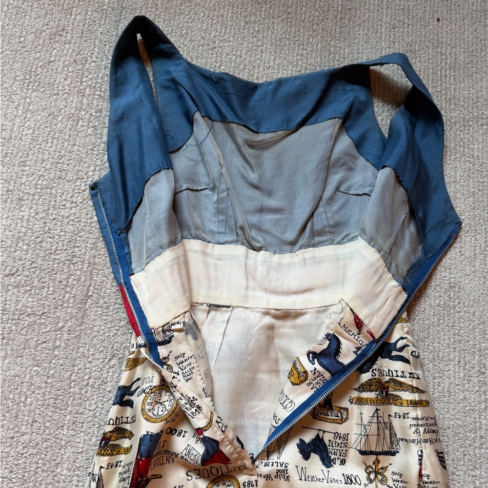 Vintage novelty print dress and jacket - Picture 5 of 15